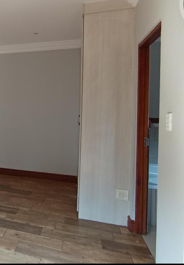5 Bedroom Property for Sale in Xanadu Eco Park North West